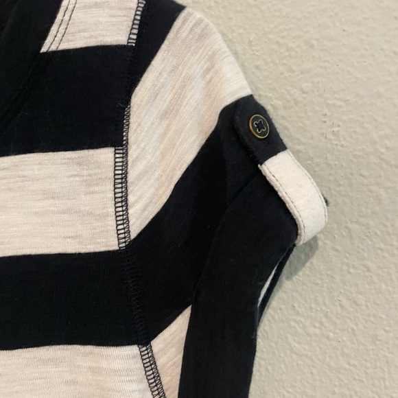 Banana Republic NWT Navy & White Stripe Tee Shirt Dress. Size XS - Picture 4 of 7